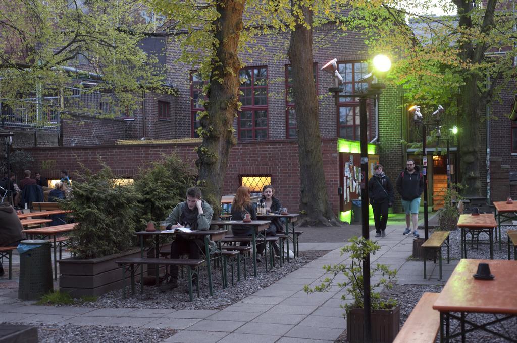 Subraum Hostel Rostock Eksteriør billede