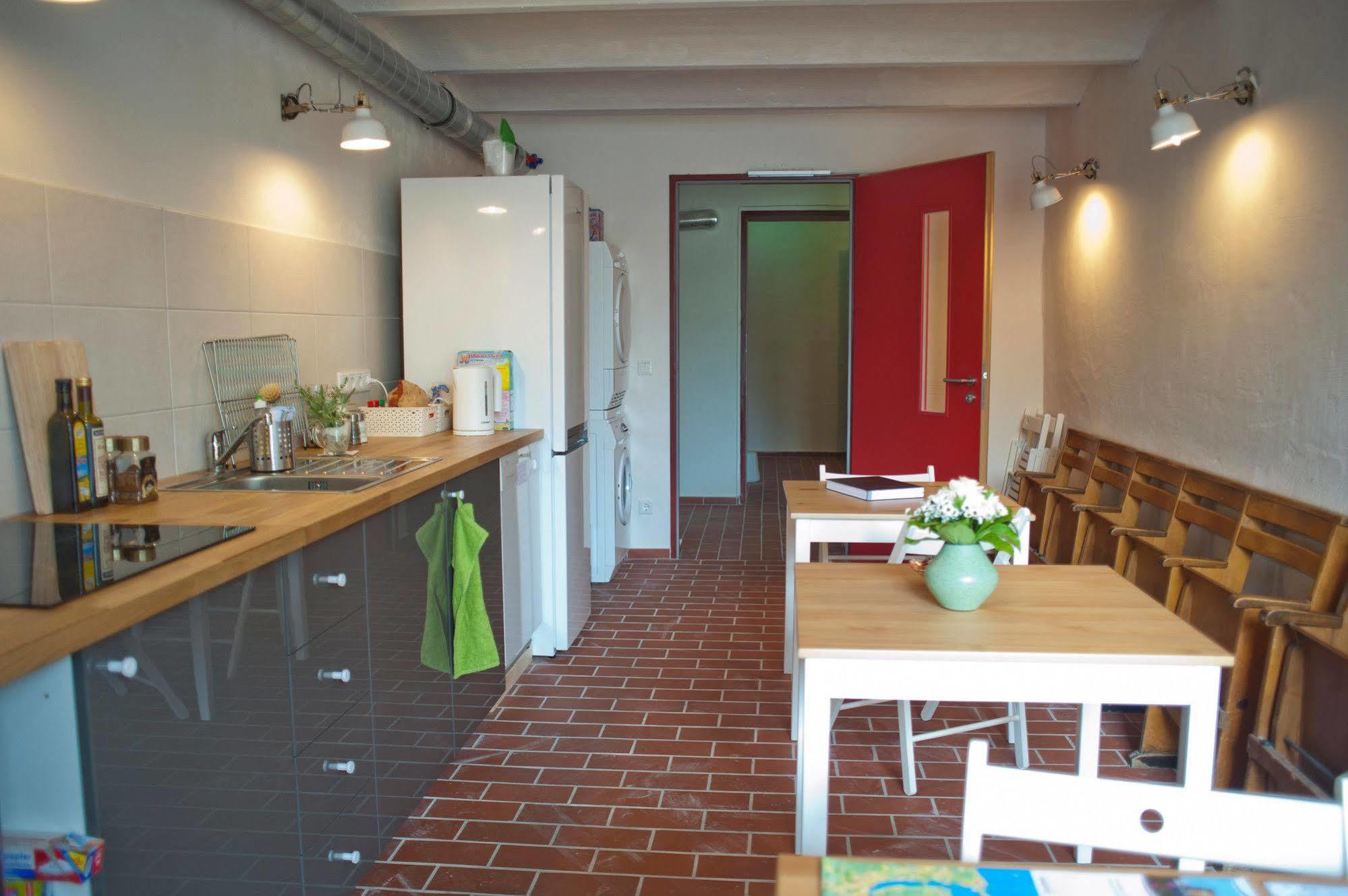 Subraum Hostel Rostock Eksteriør billede
