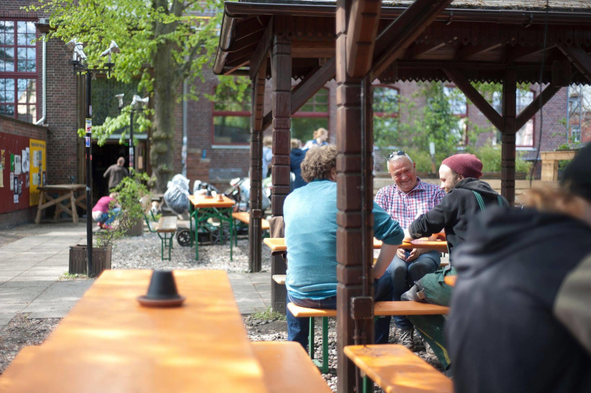 Subraum Hostel Rostock Eksteriør billede